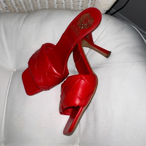 Vince Camuto Heels - Brelaine - Picture 5 of 6